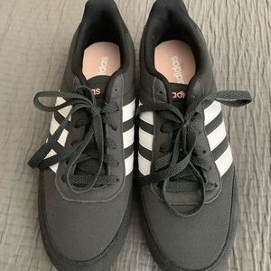 Adidas Shoes Size 9